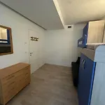 Bright New Between And Centre Apartament