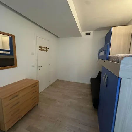 Bright New Between And Centre Апартаменти