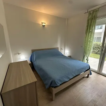 Bright New Between And Centre