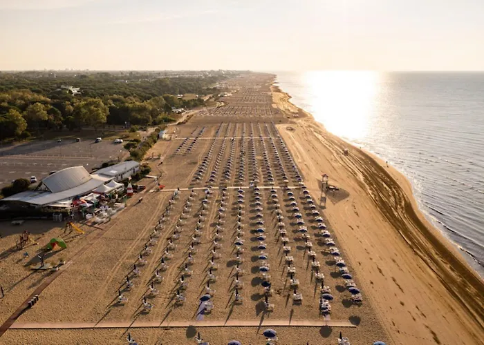 Bright New Between And Centre * Bibione